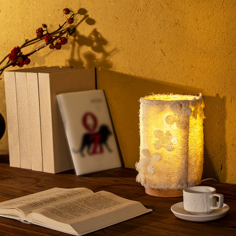 Desk Reading Light--Eco-Friendly Loofah Sponges Material Limited Time Offer